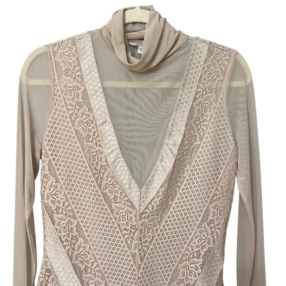 Guess Lace Turtleneck Sheer Long Sleeve Top Blush Pink Medium Feminine Chic - Picture 2 of 6